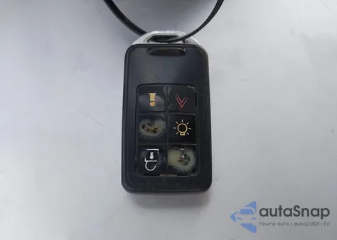 2013 Volvo S60 T5 z USA, uszkodzony, nr VIN YV1612FS3D2234181